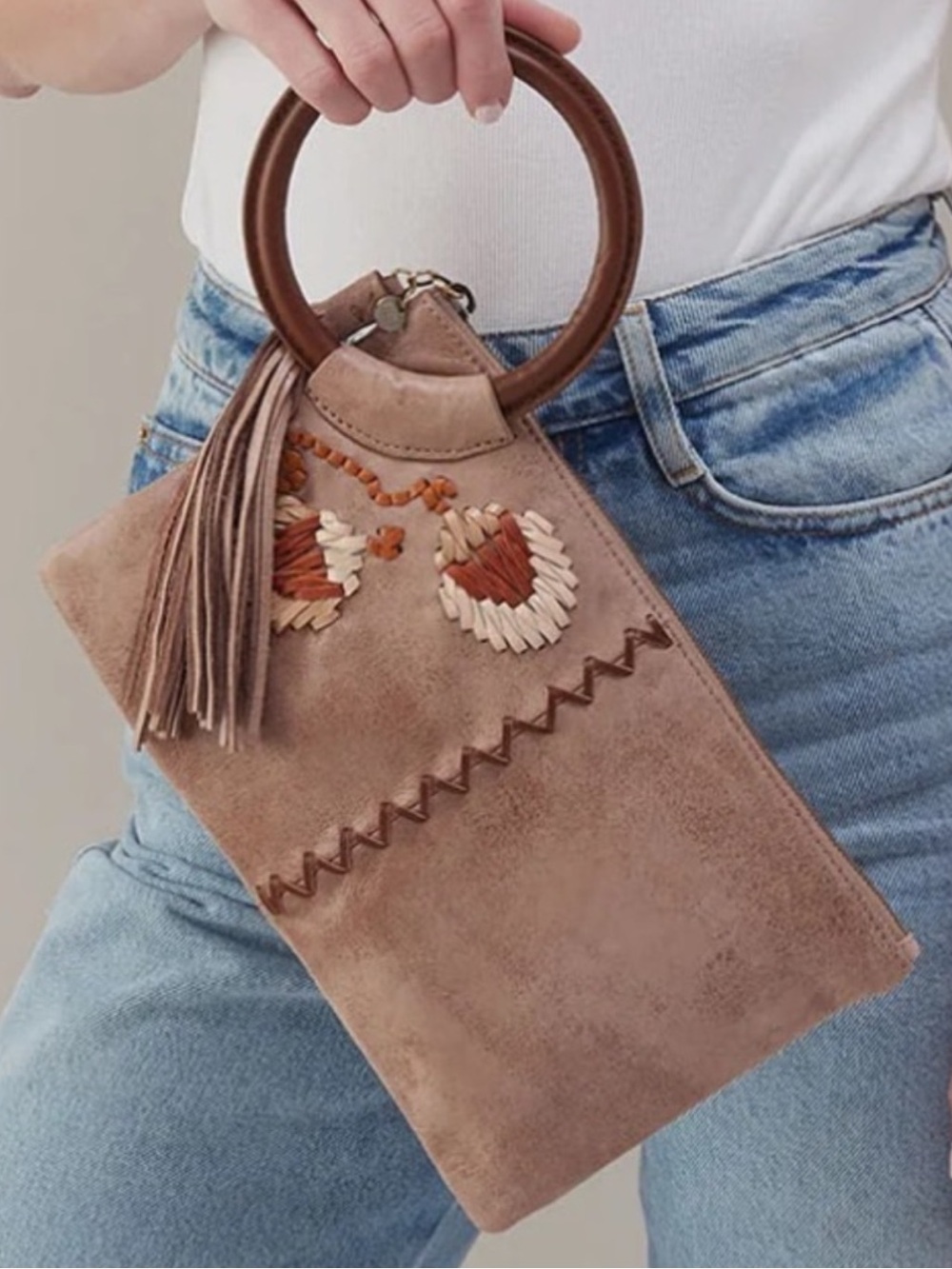 🍁HOBO Sheila Clutch